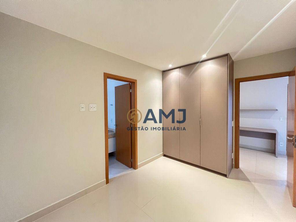 Apartamento à venda com 4 quartos, 216m² - Foto 15