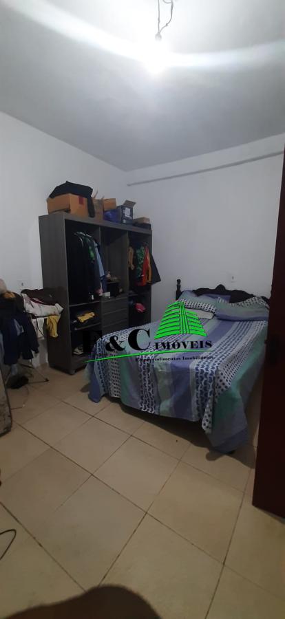 Casa à venda com 3 quartos, 193m² - Foto 4