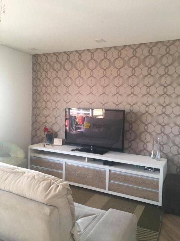 Apartamento à venda com 3 quartos, 107m² - Foto 11