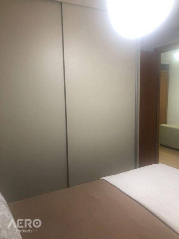 Apartamento à venda com 2 quartos, 45m² - Foto 4