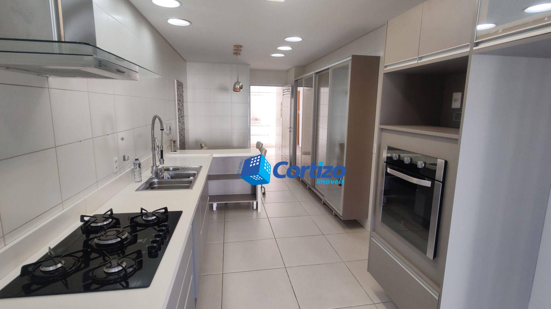 Apartamento à venda e aluguel com 4 quartos, 239m² - Foto 10