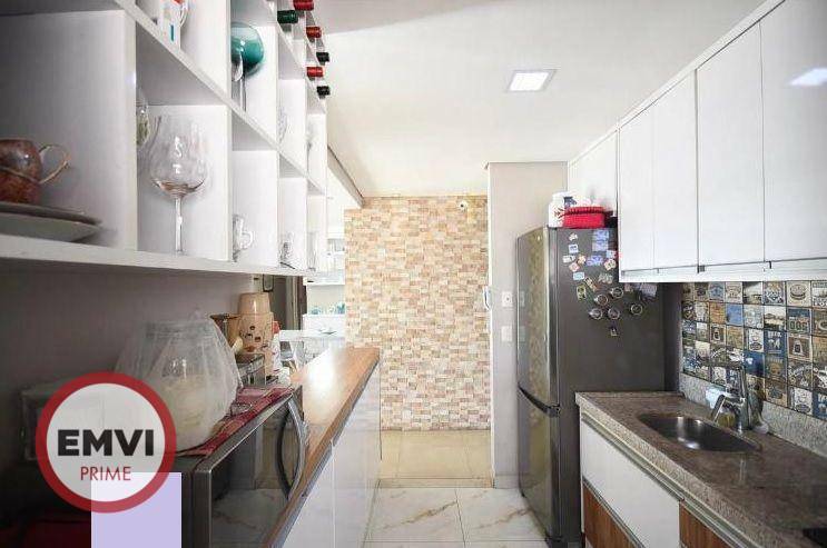 Apartamento à venda com 3 quartos, 82m² - Foto 2