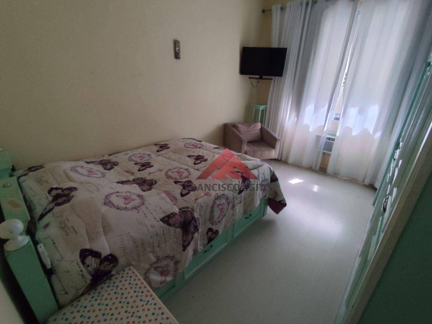 Apartamento para alugar com 2 quartos, 120m² - Foto 12