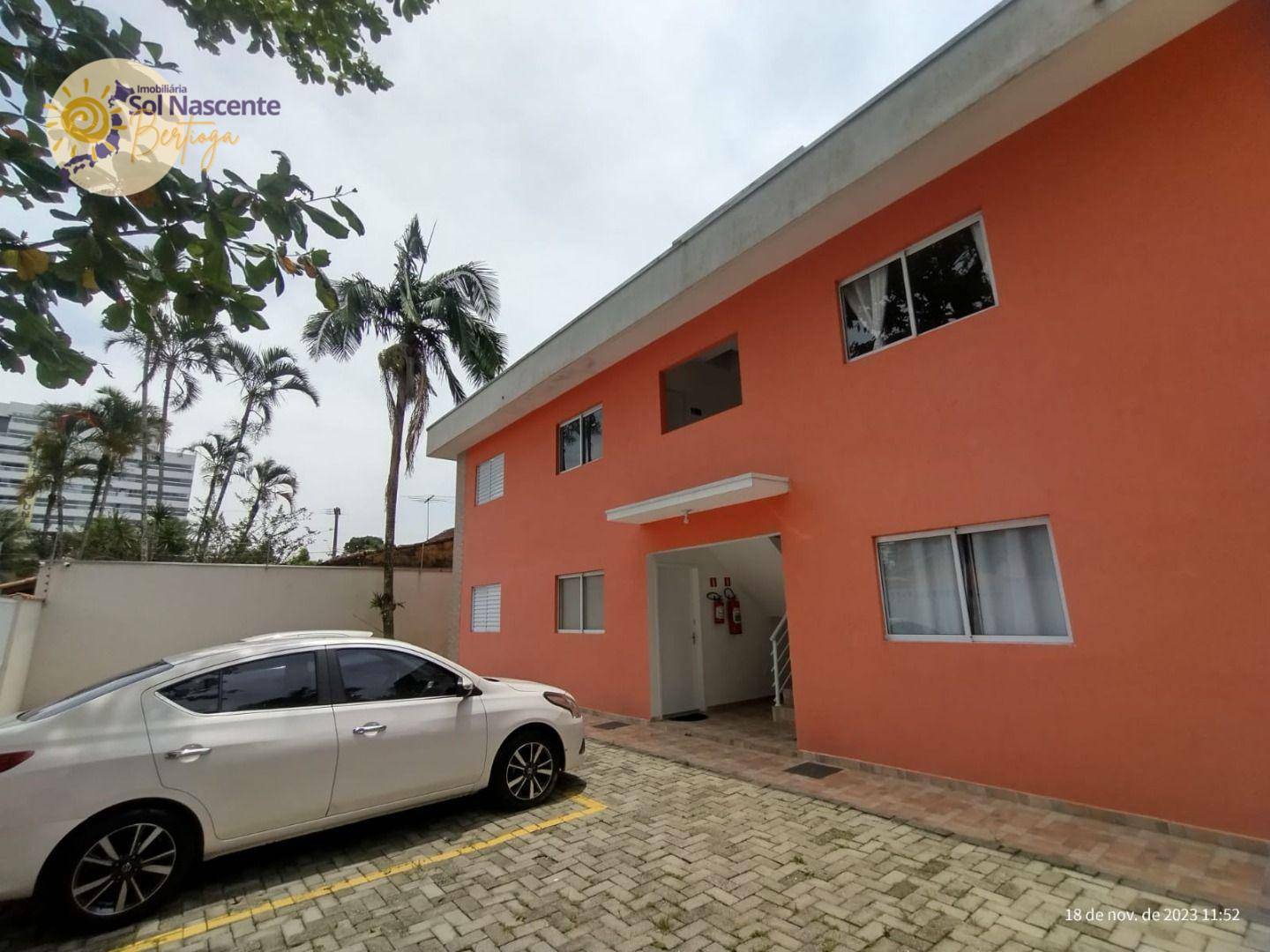 Casa à venda com 2 quartos, 53m² - Foto 3