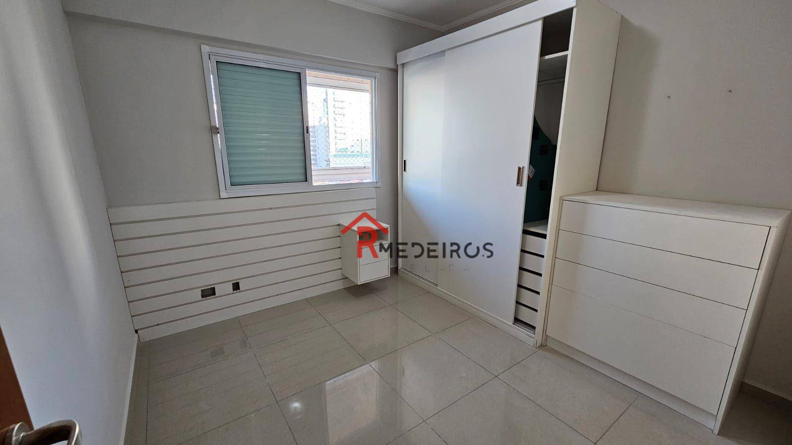 Apartamento à venda com 2 quartos, 71m² - Foto 10