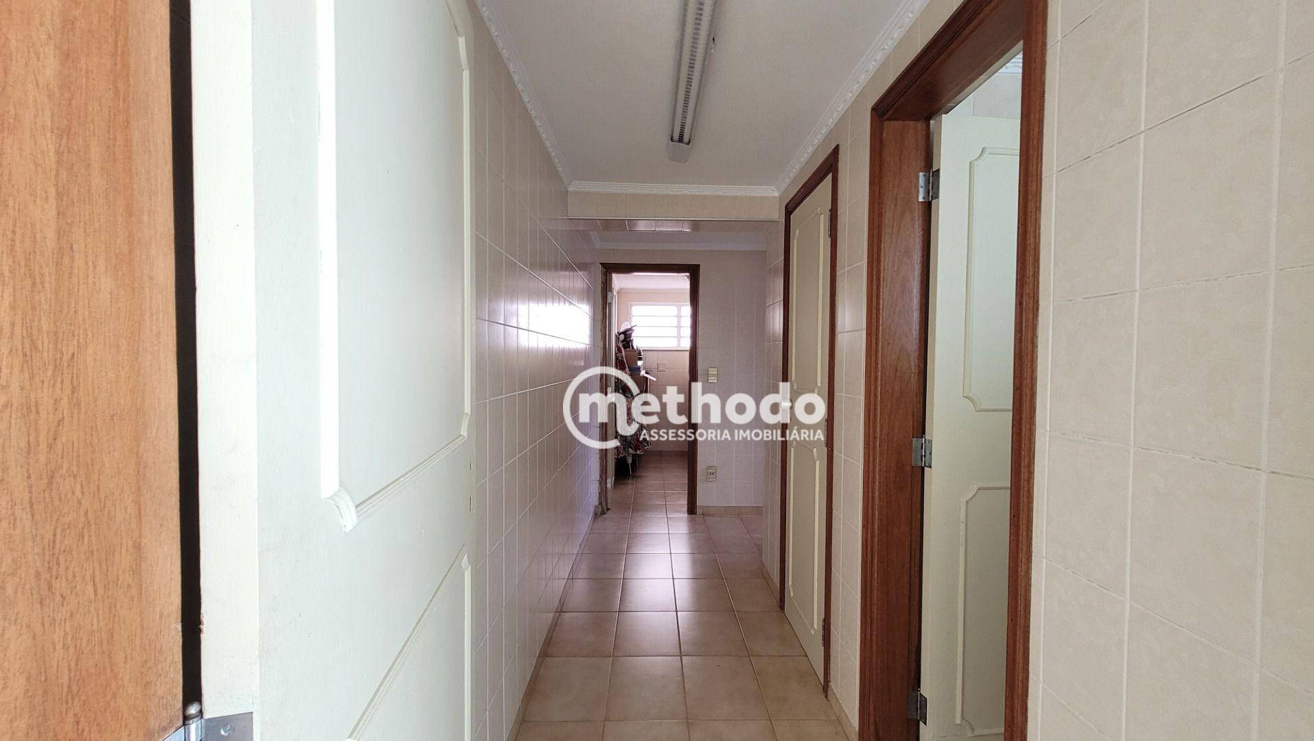 Casa à venda com 4 quartos, 500m² - Foto 25