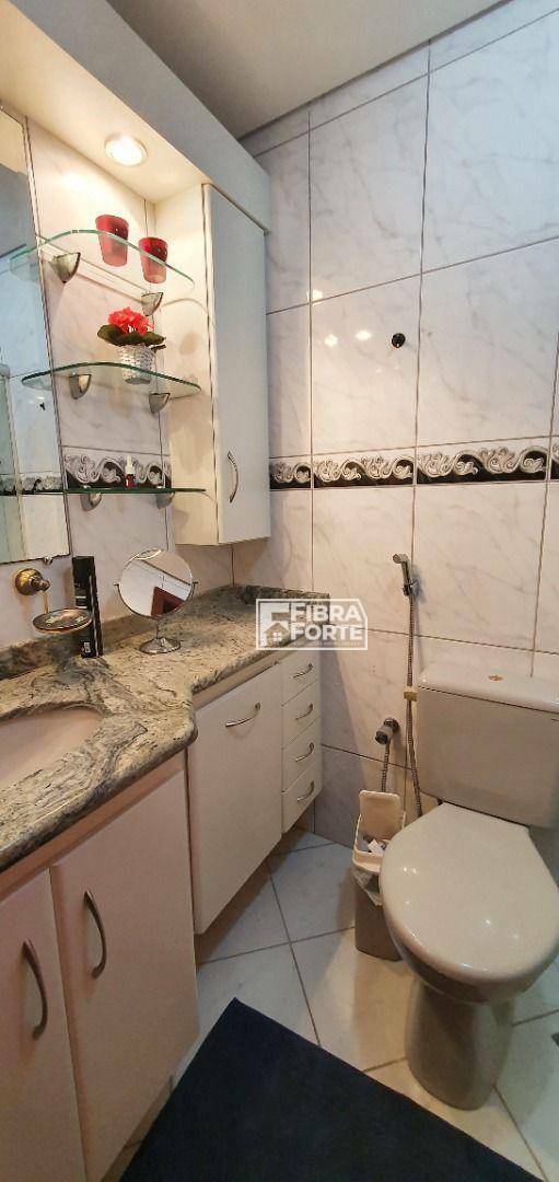 Apartamento à venda com 3 quartos, 73m² - Foto 16