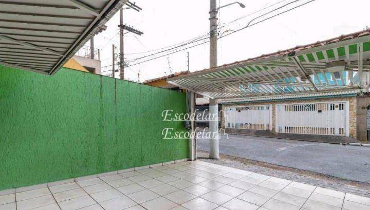 Sobrado à venda com 3 quartos, 250m² - Foto 2