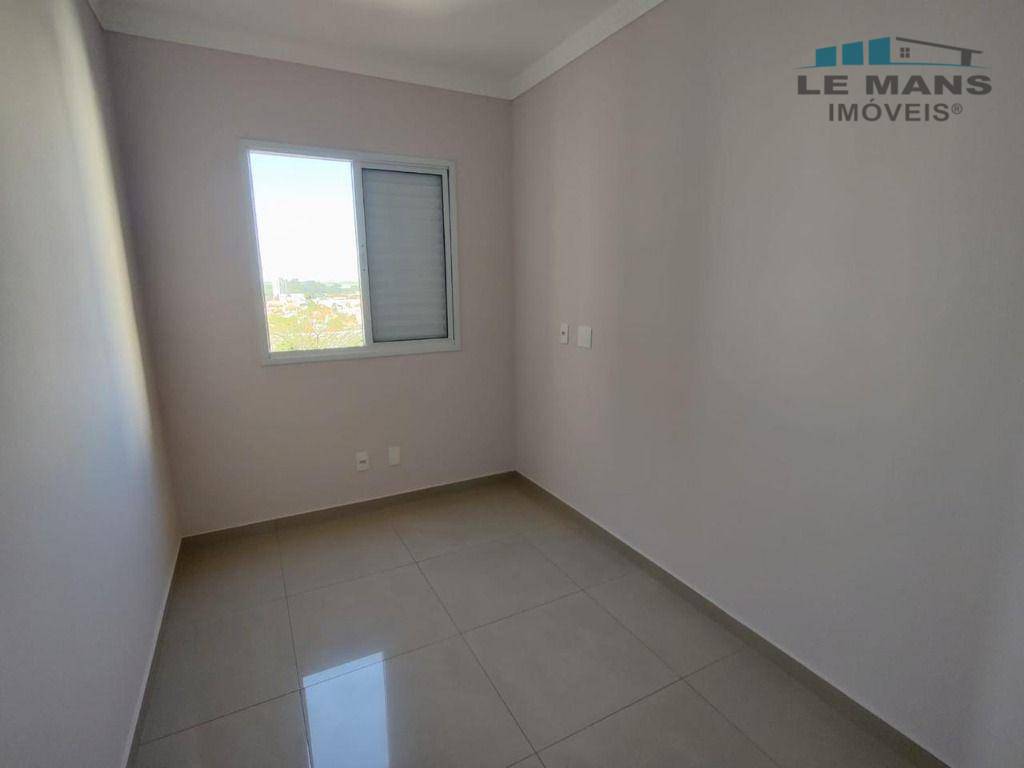 Apartamento à venda com 3 quartos, 68m² - Foto 9