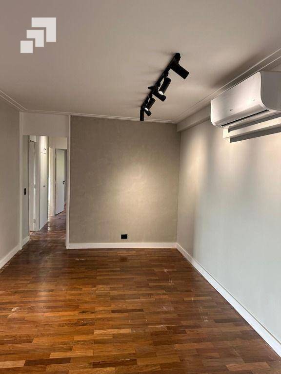 Apartamento à venda com 3 quartos, 103m² - Foto 12