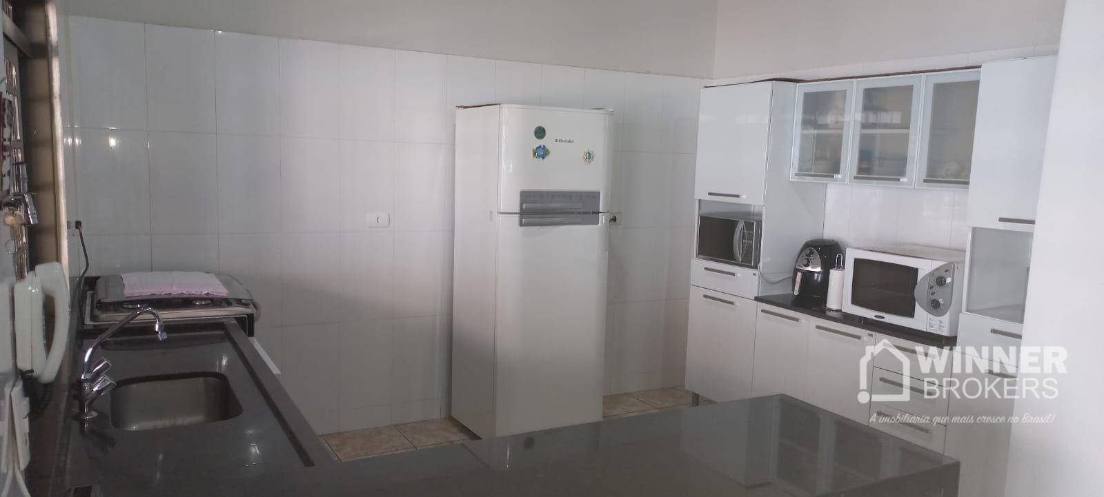 Sobrado à venda com 4 quartos, 312m² - Foto 24