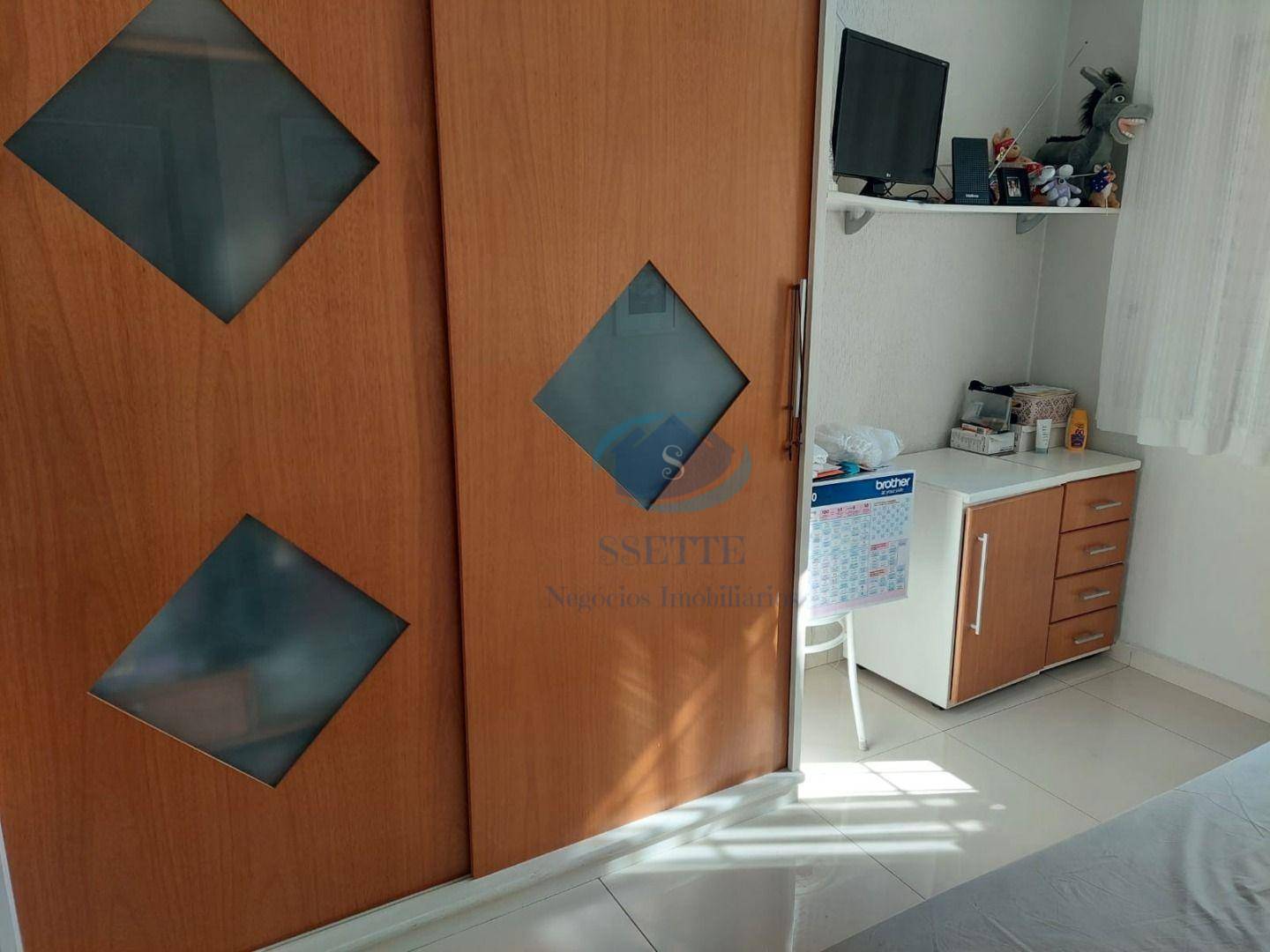 Apartamento à venda com 3 quartos, 64m² - Foto 10