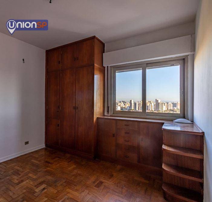 Apartamento à venda com 2 quartos, 79m² - Foto 8