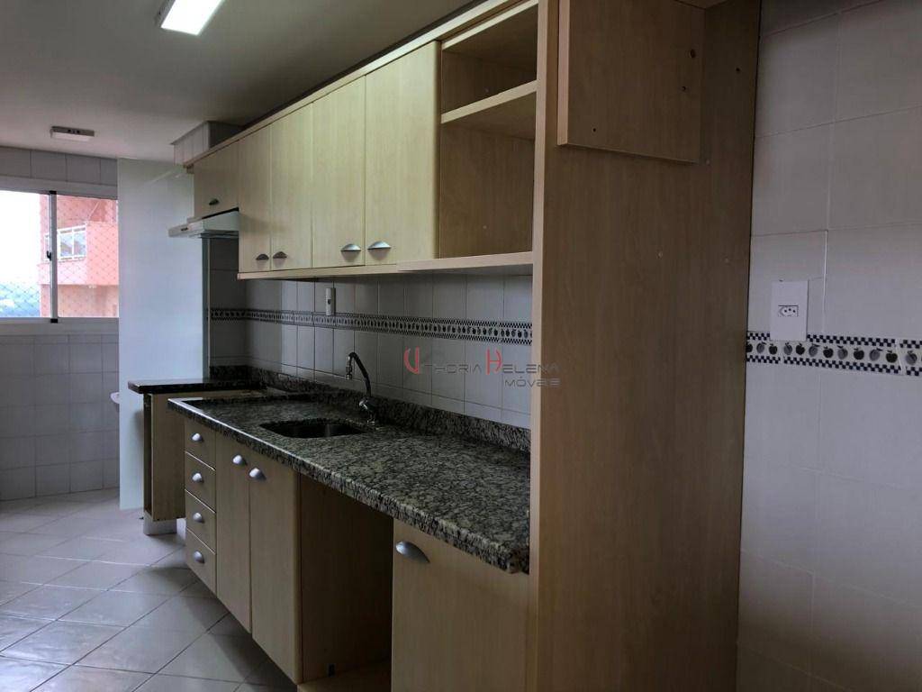 Apartamento à venda com 2 quartos, 75m² - Foto 7