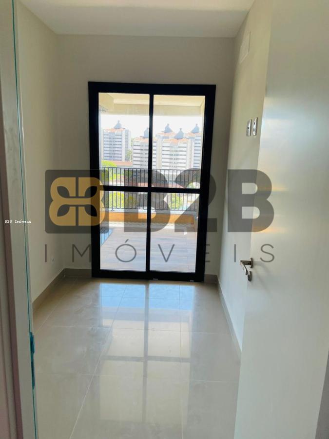 Apartamento à venda com 3 quartos, 159m² - Foto 11