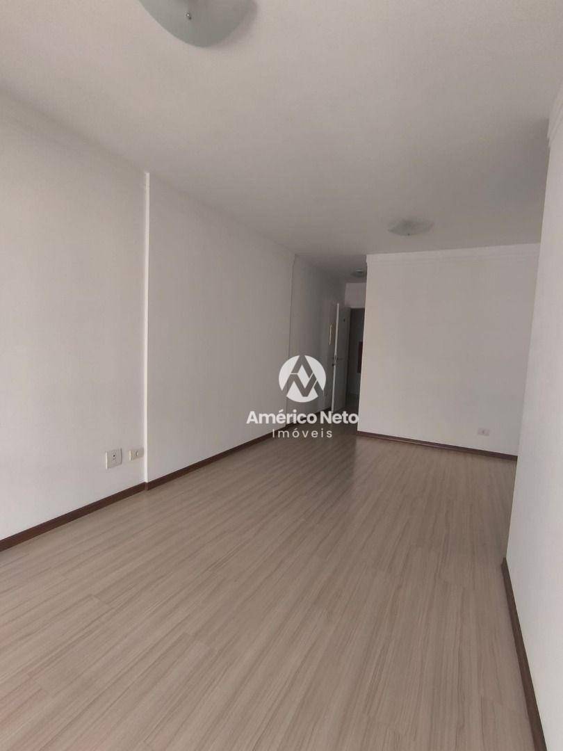 Apartamento para alugar com 2 quartos, 69m² - Foto 5