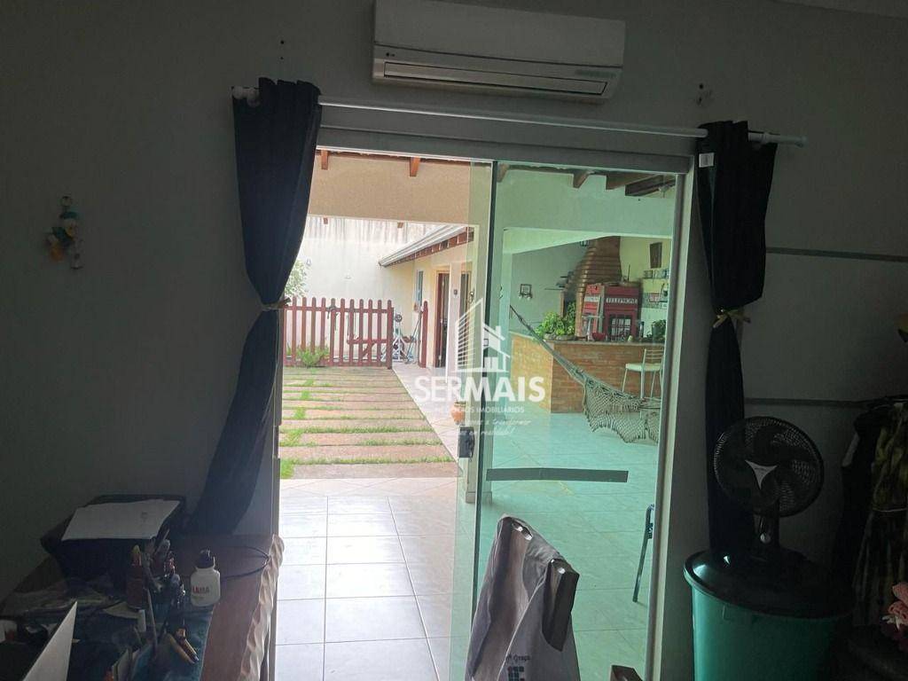 Casa de Condomínio à venda com 3 quartos, 262m² - Foto 19