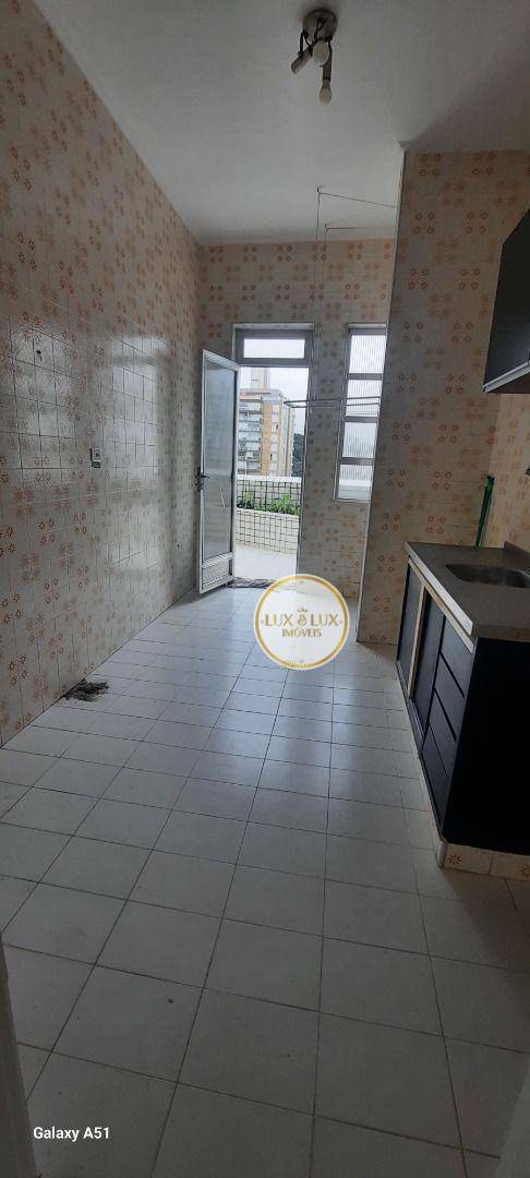 Apartamento à venda com 2 quartos, 210m² - Foto 7