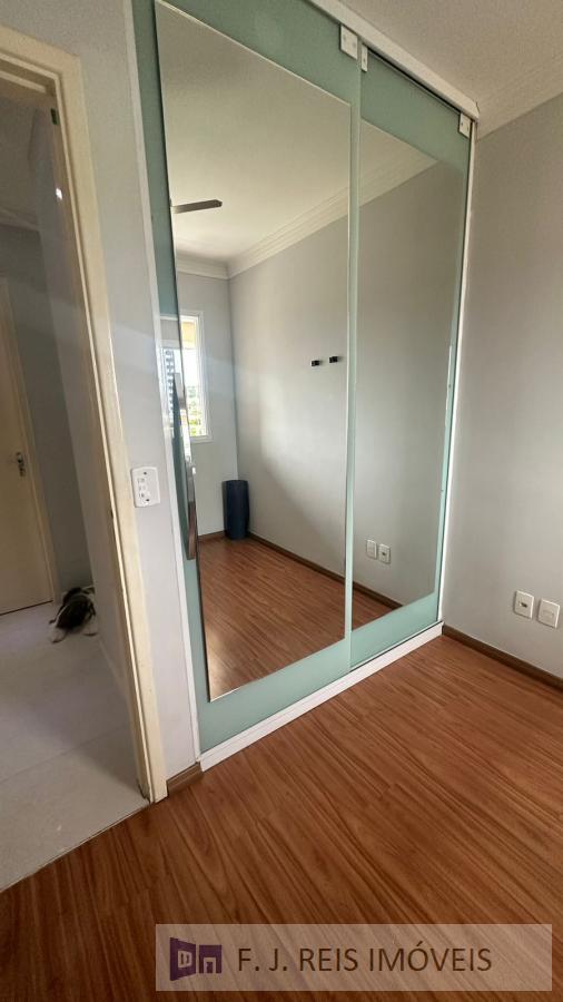 Apartamento à venda com 3 quartos, 77m² - Foto 20