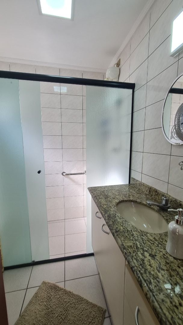 Apartamento à venda com 2 quartos, 70m² - Foto 40