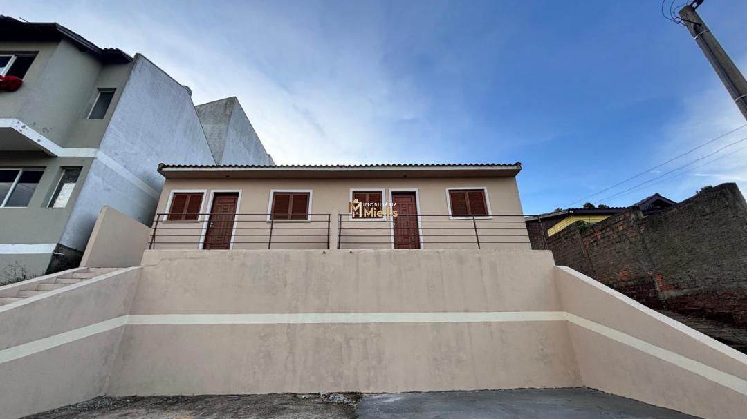 Casa à venda com 2 quartos, 46m² - Foto 1