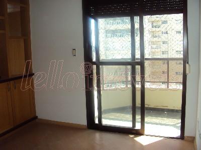 Apartamento para alugar com 4 quartos, 343m² - Foto 7