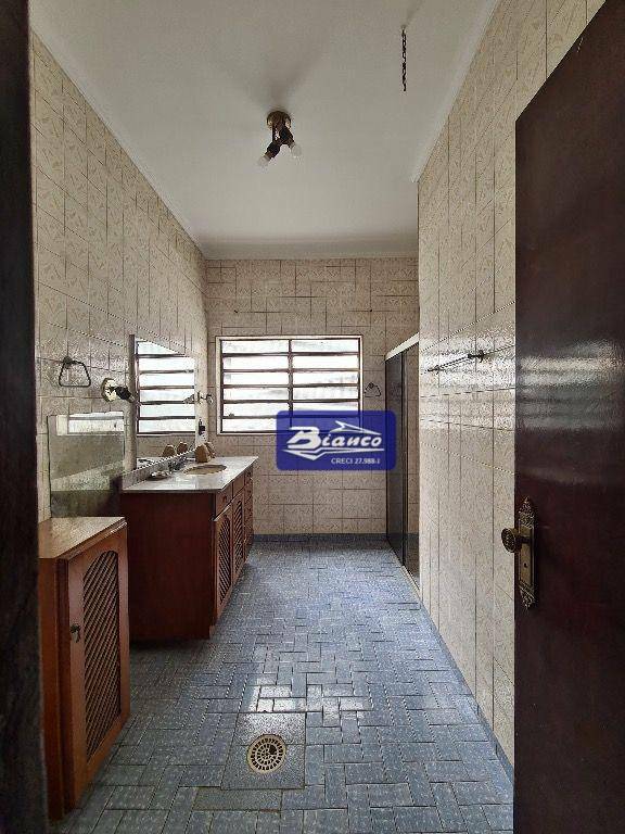 Sobrado à venda com 3 quartos, 800m² - Foto 6