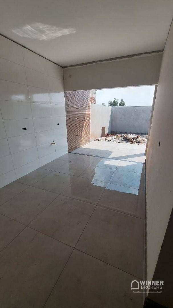 Casa à venda com 3 quartos, 72m² - Foto 2