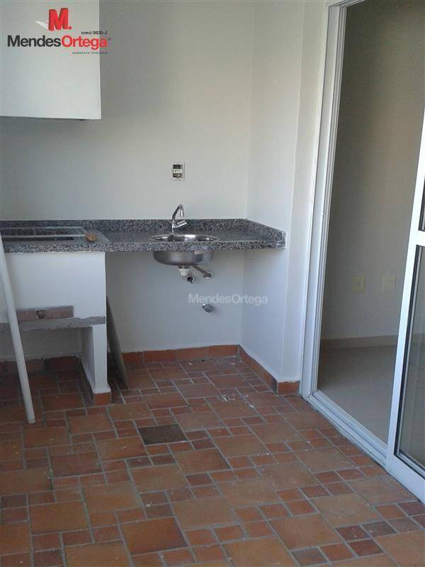 Apartamento para alugar com 2 quartos, 72m² - Foto 9
