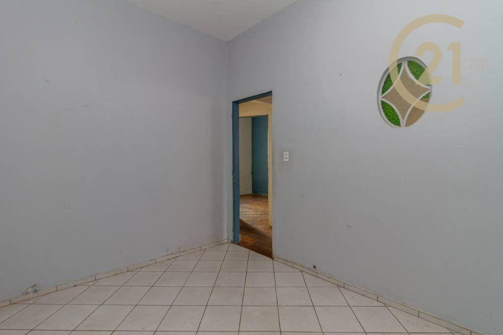 Casa para alugar com 3 quartos, 400m² - Foto 17