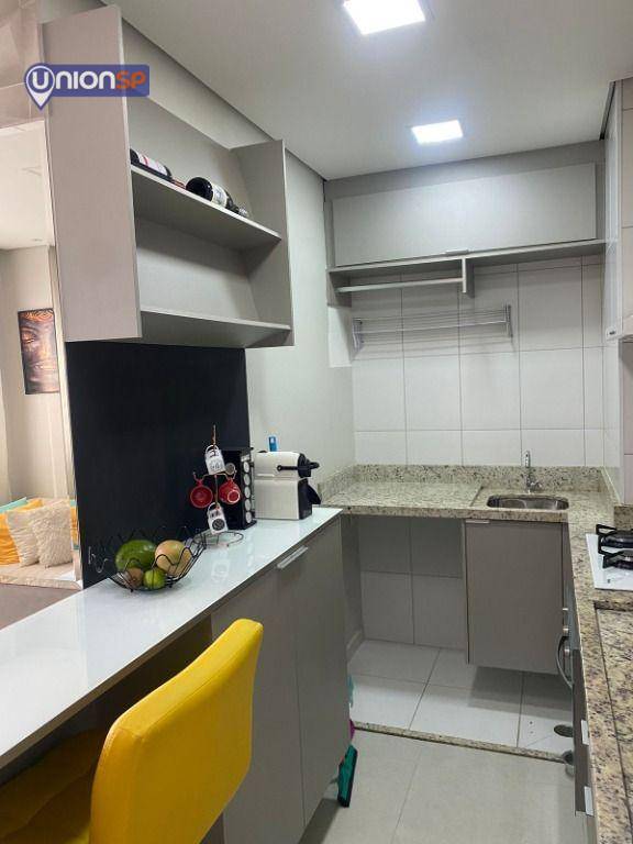 Apartamento à venda com 2 quartos, 40m² - Foto 10