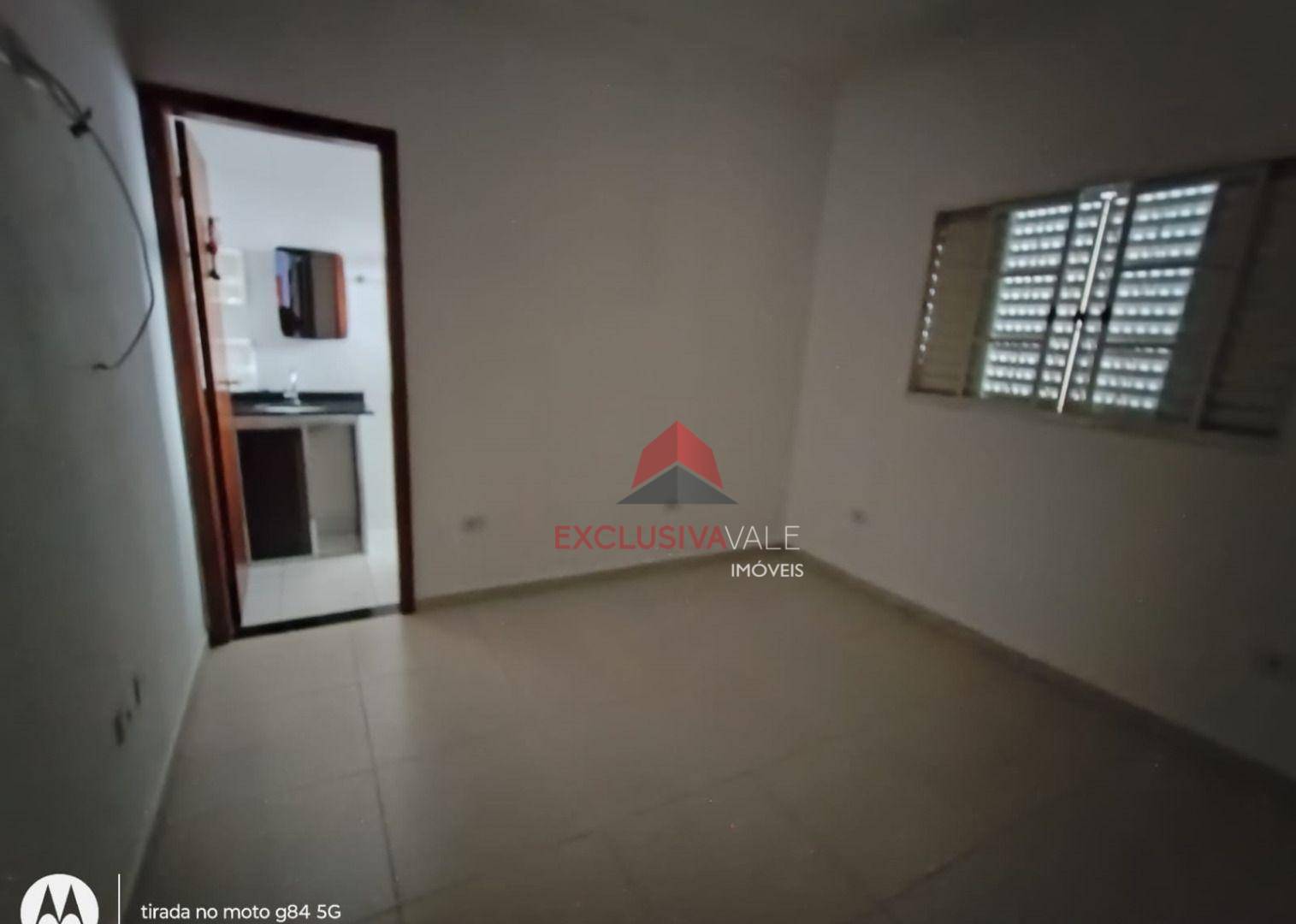 Casa à venda com 3 quartos, 129m² - Foto 2