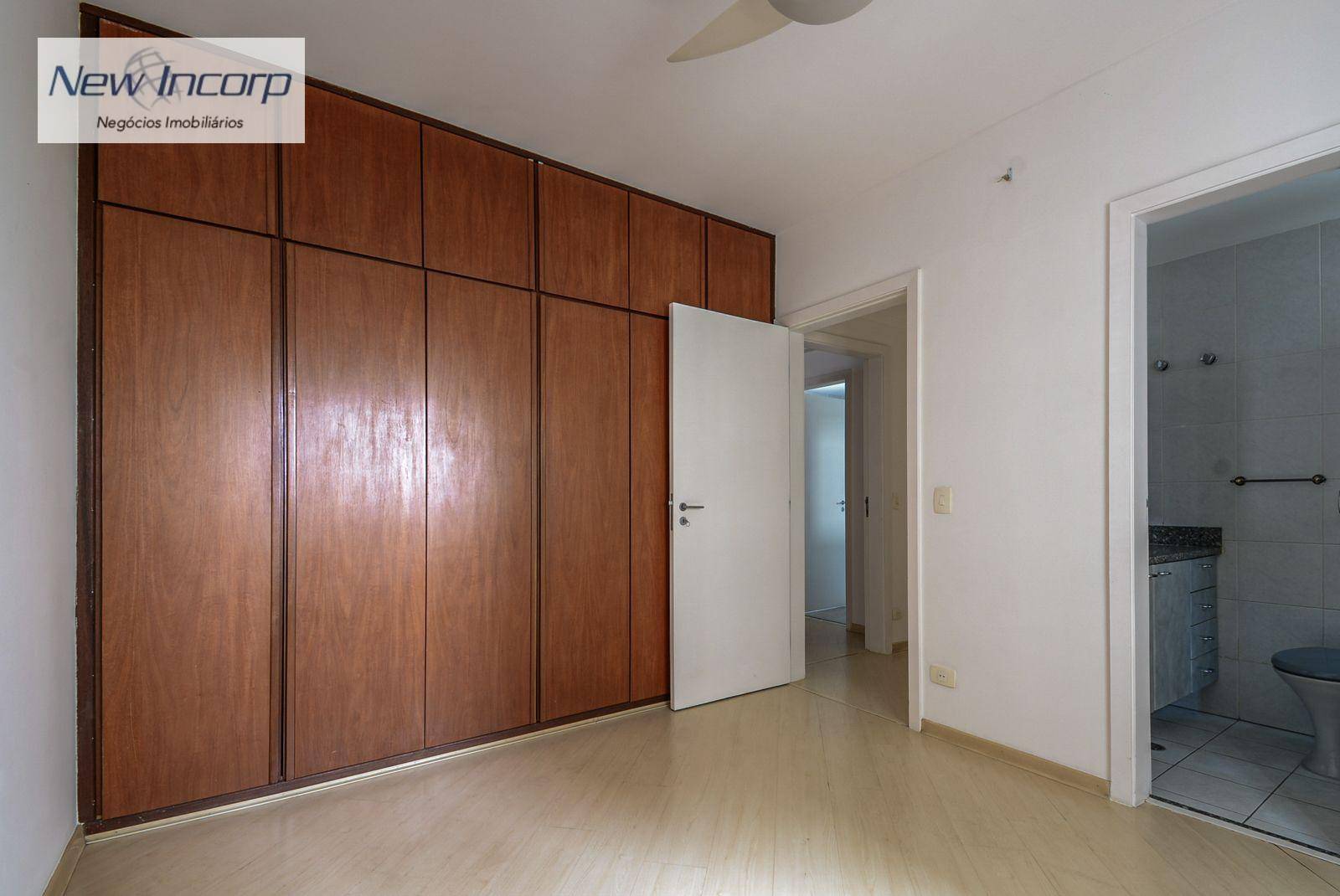 Apartamento à venda com 3 quartos, 178m² - Foto 28