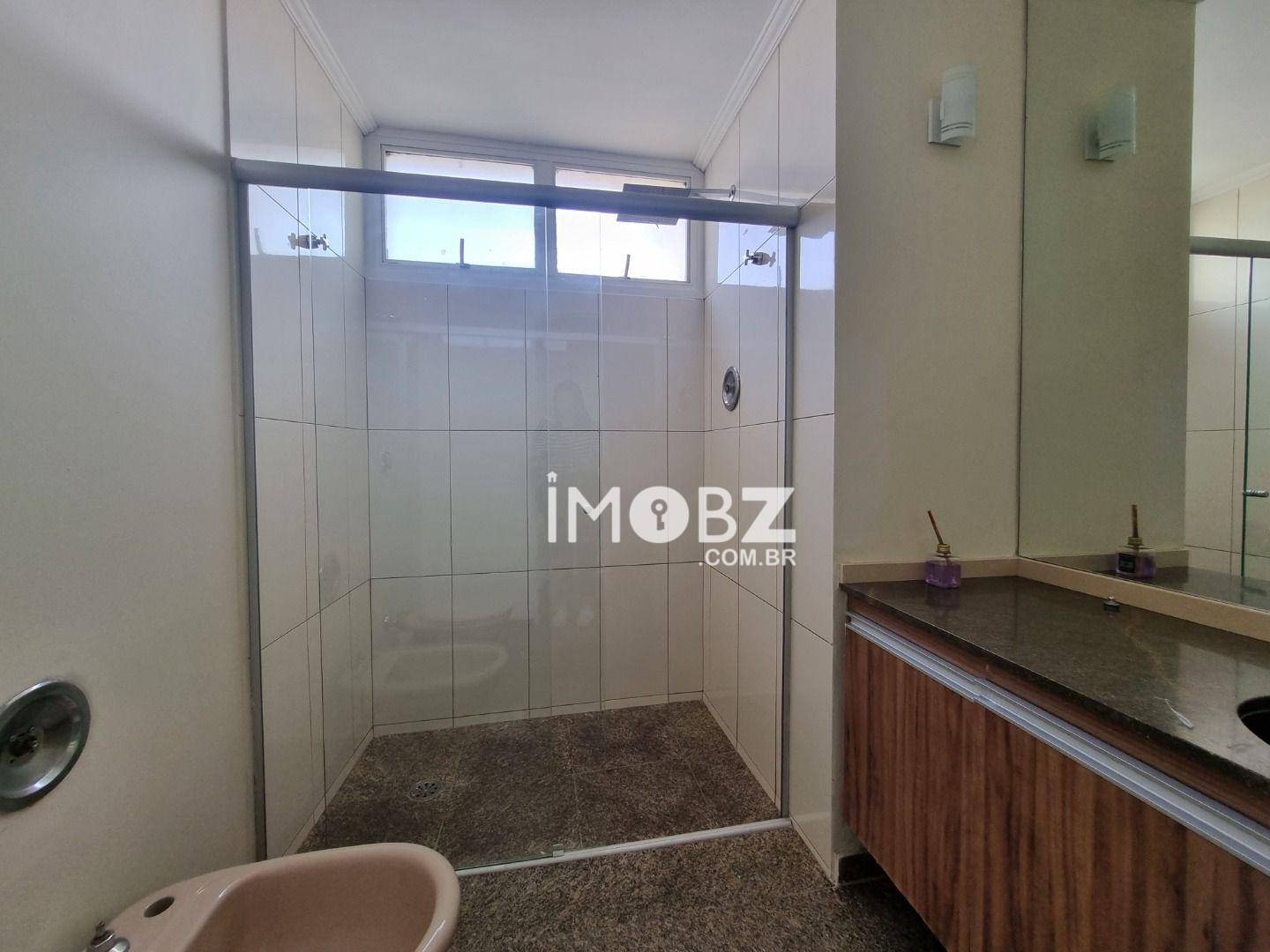 Apartamento à venda com 4 quartos, 211m² - Foto 17