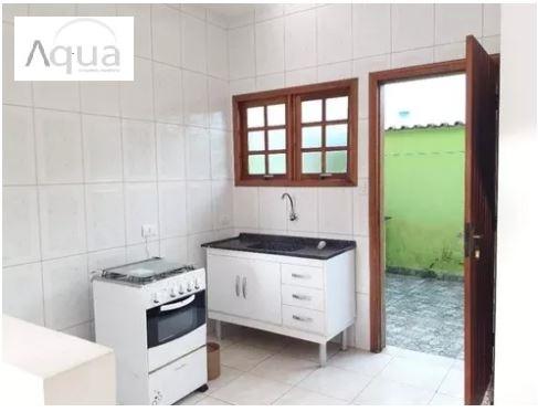 Casa à venda com 1 quarto, 70m² - Foto 12