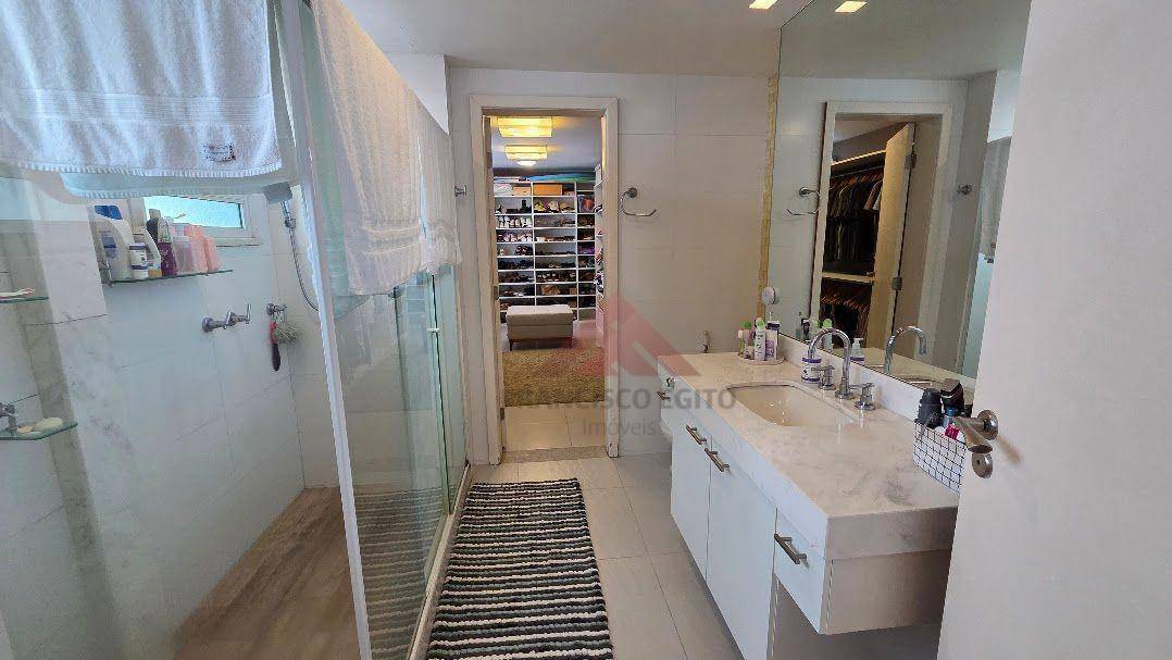 Apartamento à venda com 4 quartos, 180m² - Foto 19