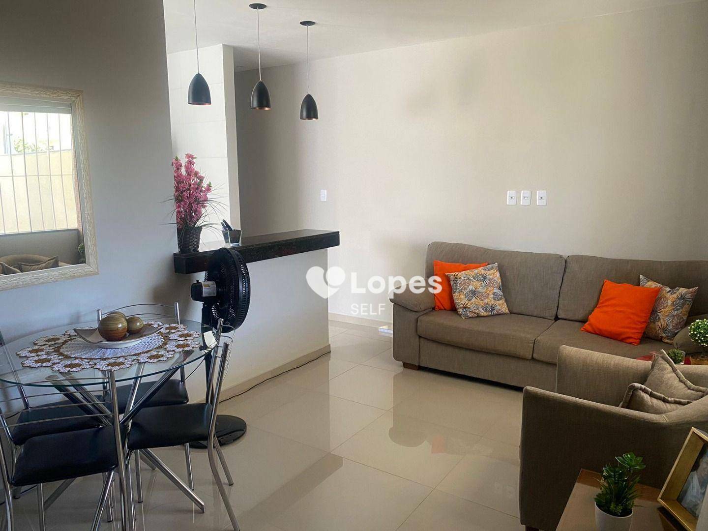 Casa à venda com 2 quartos, 81m² - Foto 3