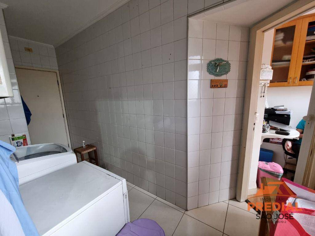 Apartamento à venda com 2 quartos, 105m² - Foto 9