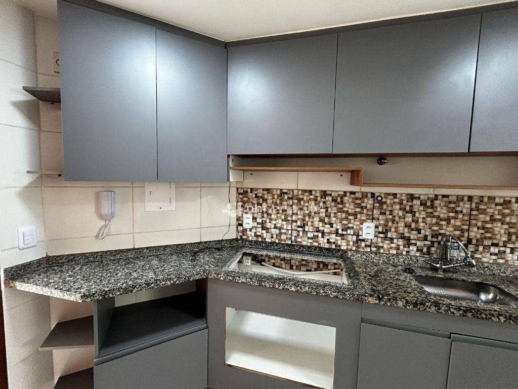 Apartamento à venda com 2 quartos, 79m² - Foto 7