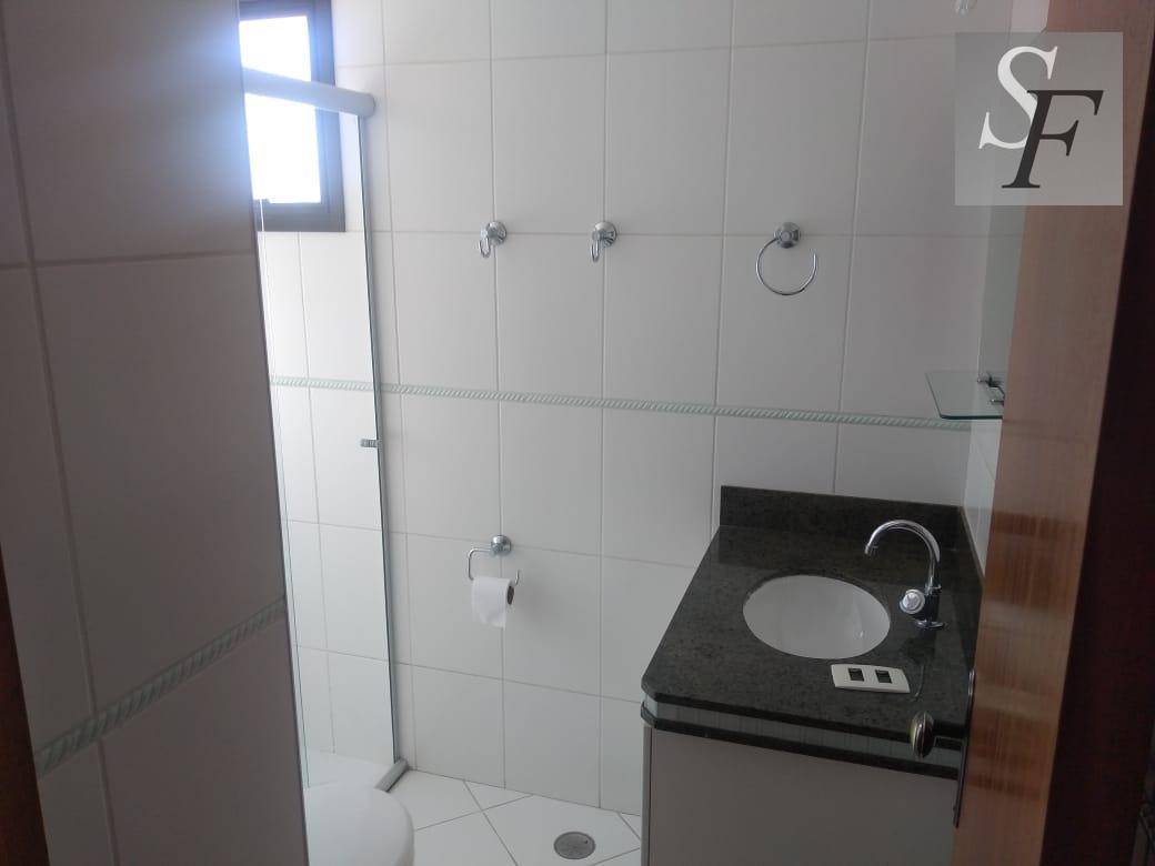 Apartamento à venda com 2 quartos, 80m² - Foto 13