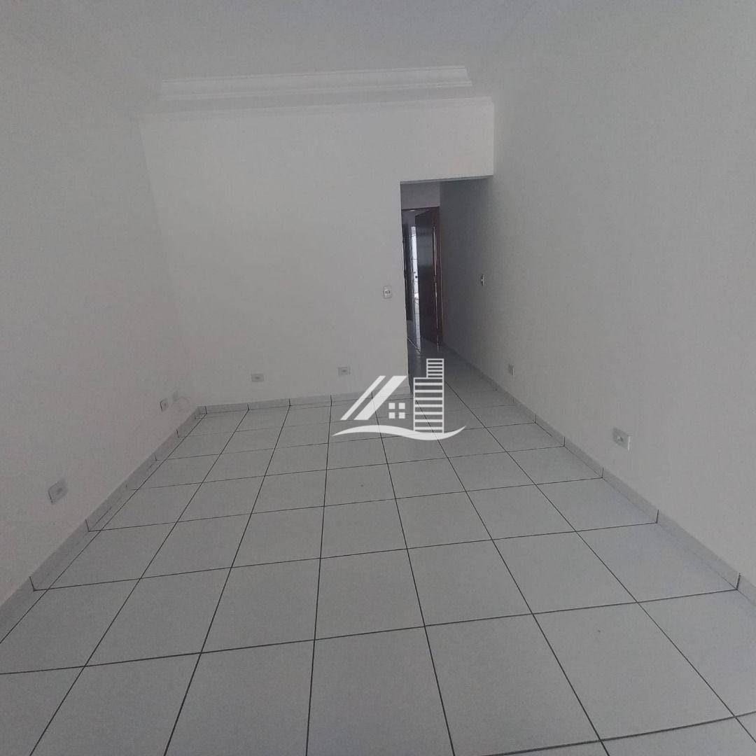 Sobrado à venda com 3 quartos, 100m² - Foto 4