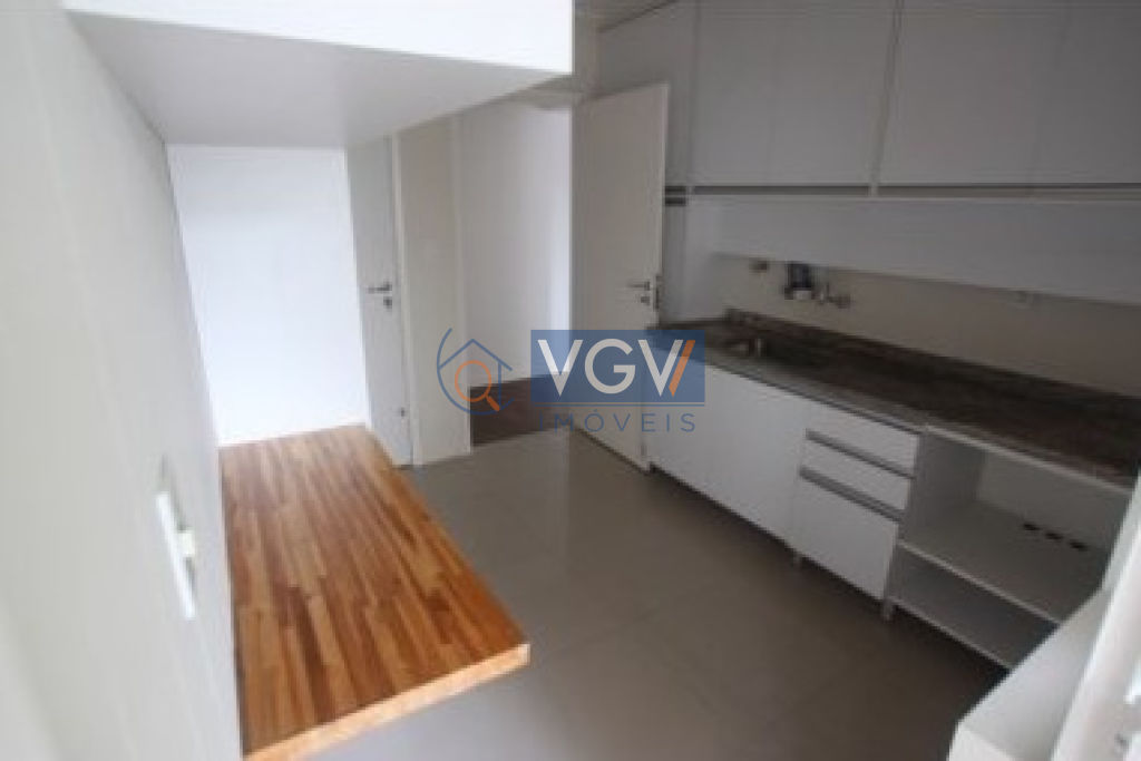 Apartamento à venda com 2 quartos, 82m² - Foto 3