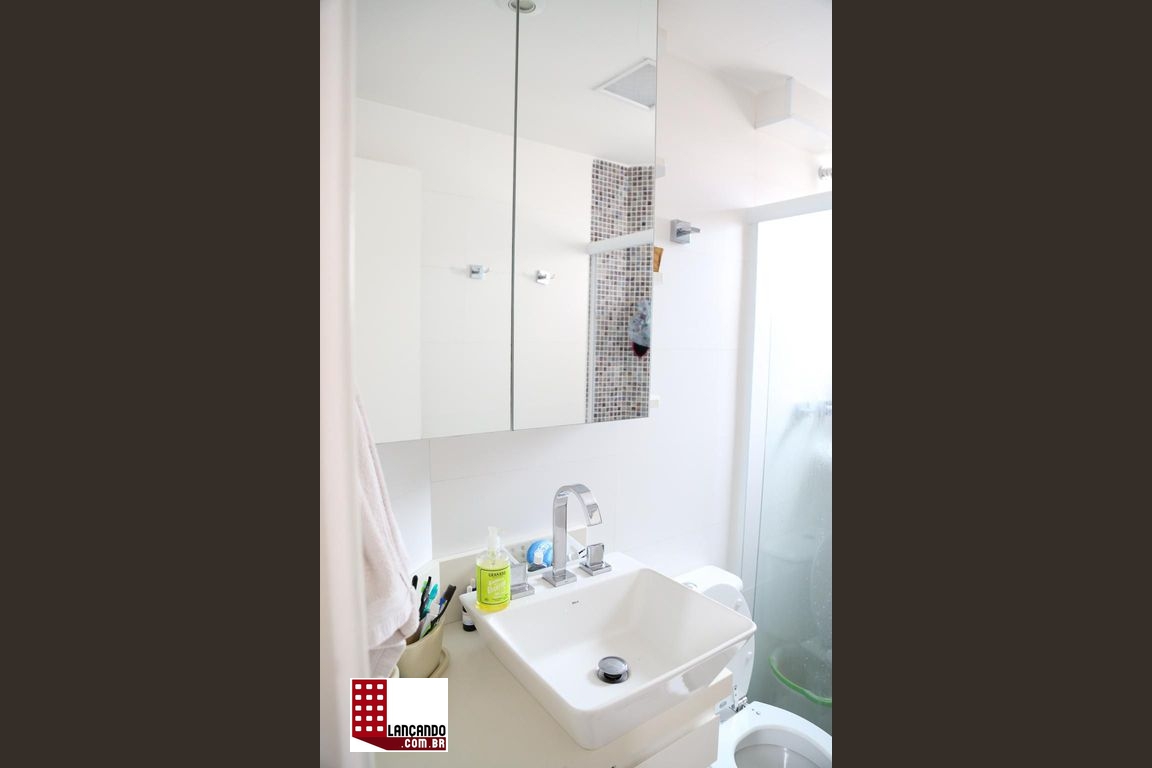 Apartamento à venda com 2 quartos, 62m² - Foto 4