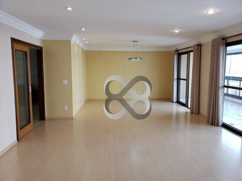 Apartamento à venda com 3 quartos, 217m² - Foto 5