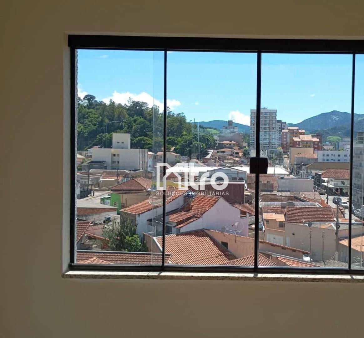 Apartamento à venda com 2 quartos, 70m² - Foto 17