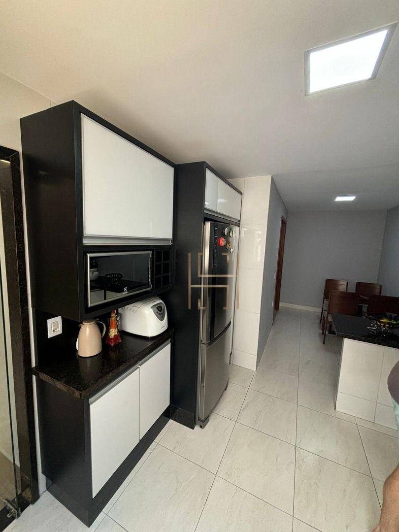 Casa, 4 quartos, 160 m² - Foto 3