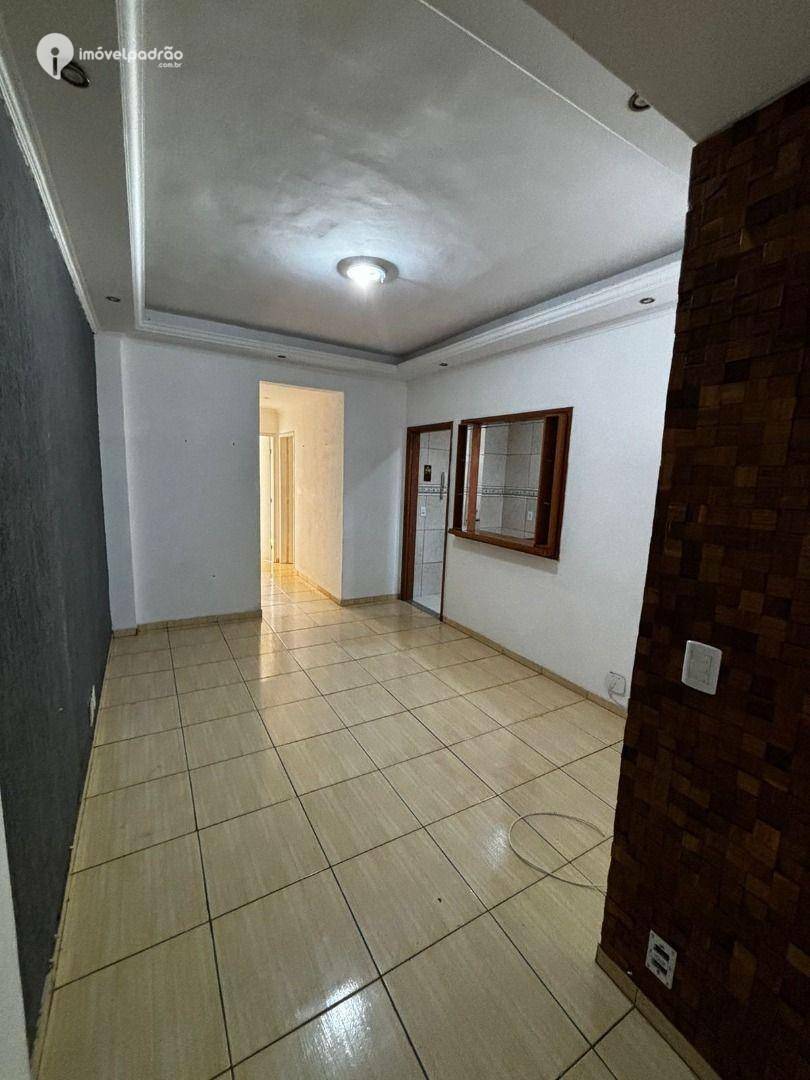 Apartamento para alugar com 2 quartos, 70m² - Foto 4