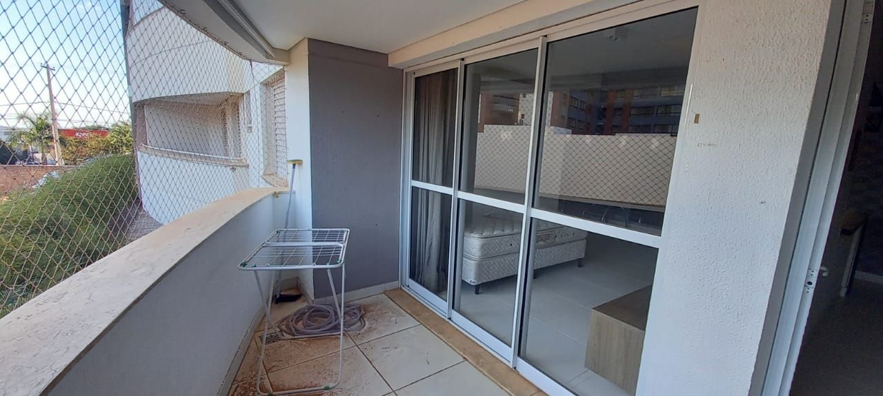 Apartamento à venda com 3 quartos, 97m² - Foto 16