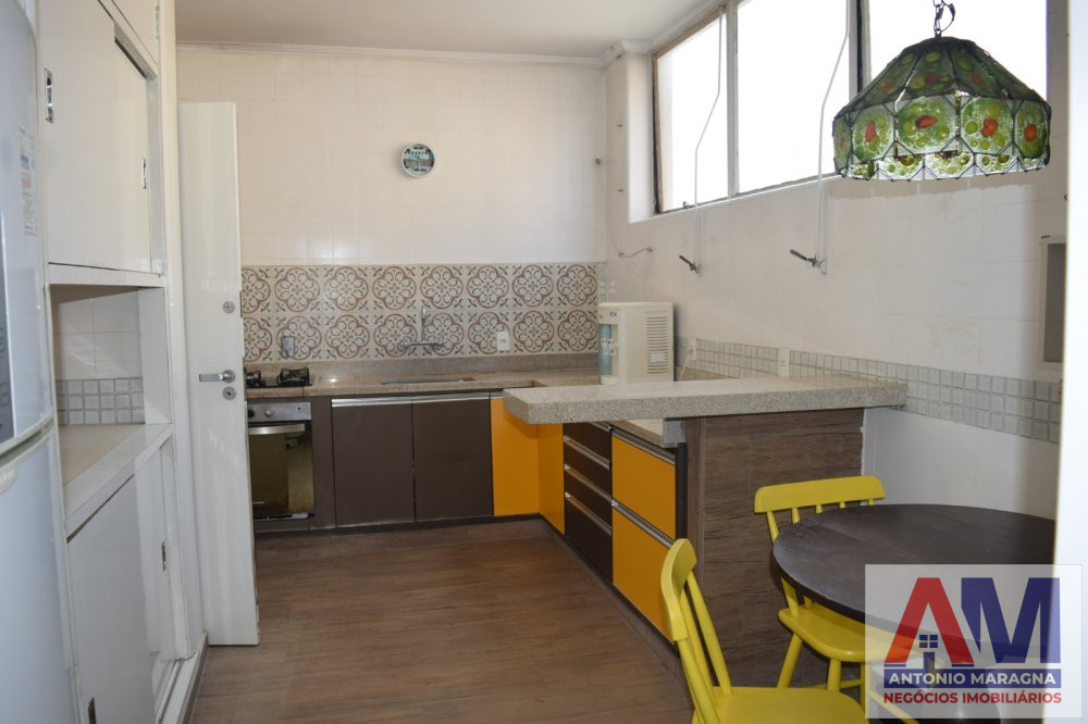 Apartamento à venda com 4 quartos, 254m² - Foto 8