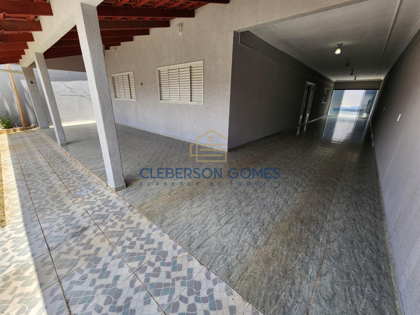 Casa à venda com 5 quartos, 360m² - Foto 3